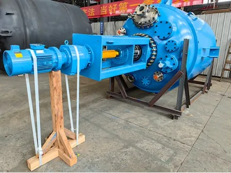 Reaktor Berlapis Kaca, Jenis Tertutup